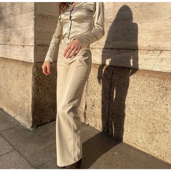 ZARA BLOGGER FAVORITE STRAIGHT LEG FAUX LEATHER PANTS BEIGE - Picture 3 of 15